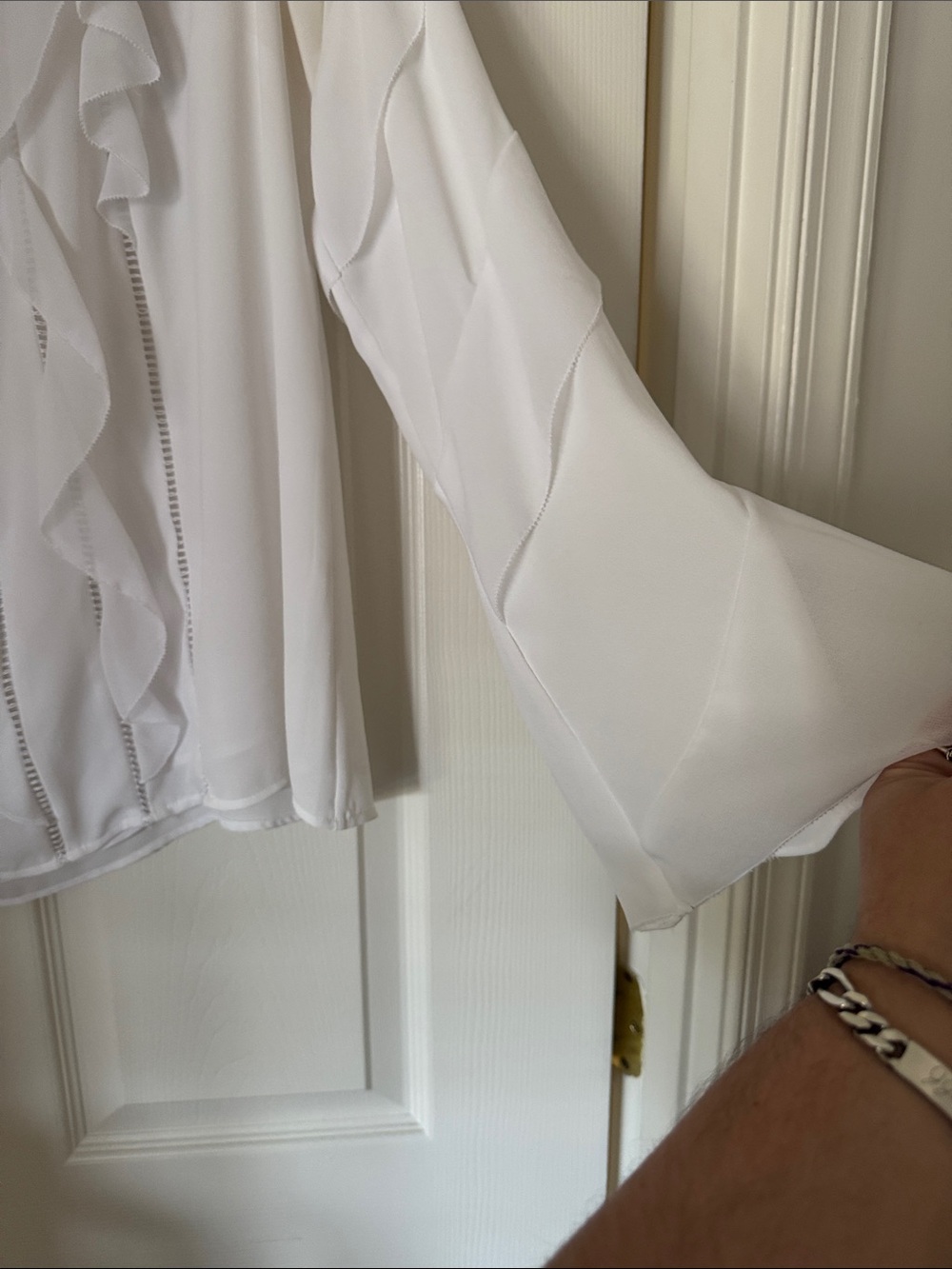White House Black Market White Ruffle Long Sleeve Dressy Blouse Top Work 14 - Picture 4 of 6